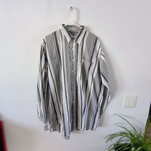 Vintage UNTIED Men's Striped Button Down Shirt - Black and White